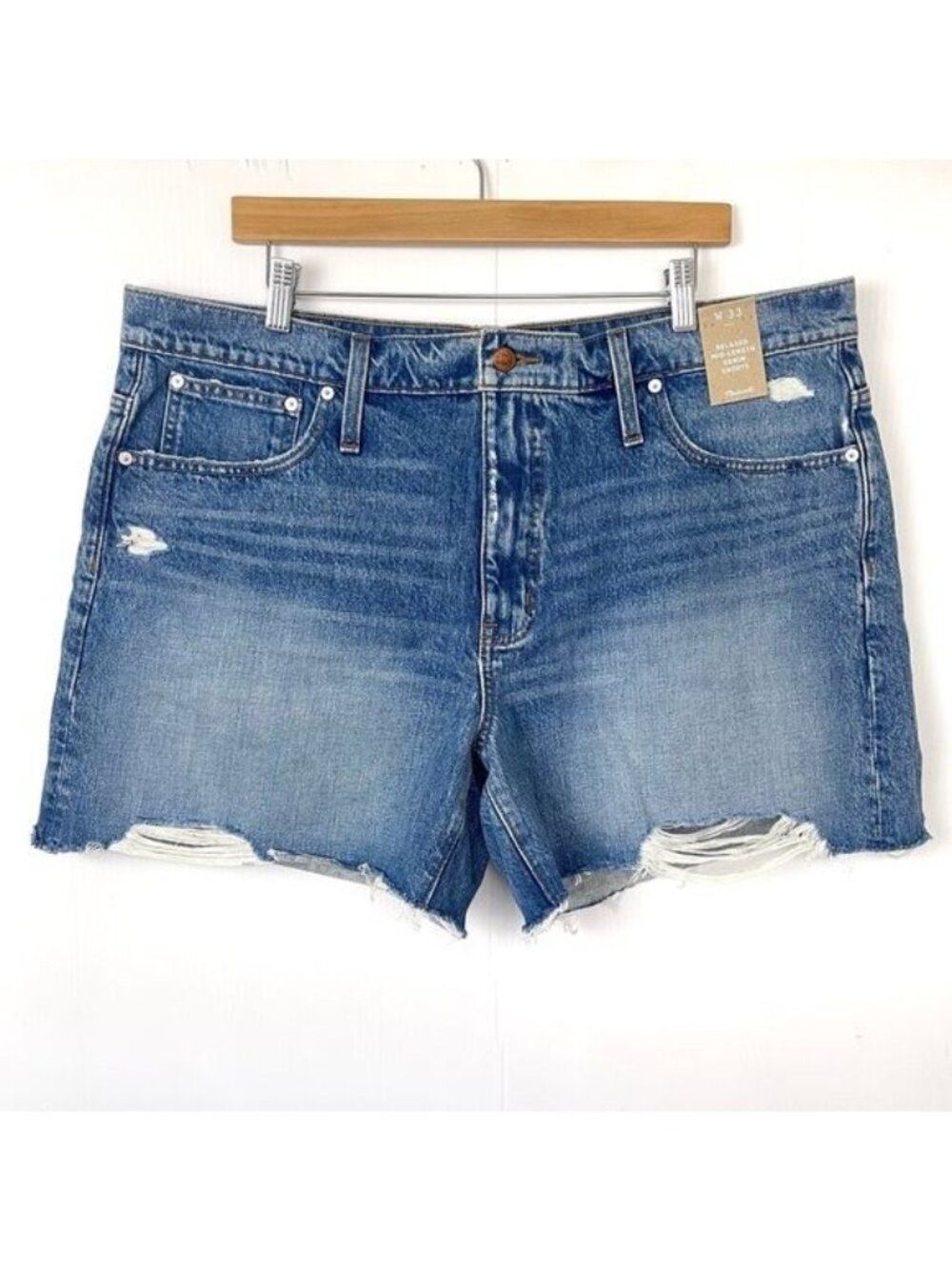 Madewell Relaxed Mid-Length Denim Shorts 33 Blue NWT NJ055